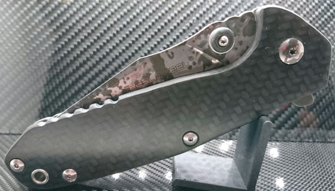 RSK H5 Carbon und gelaserter Klinge . 